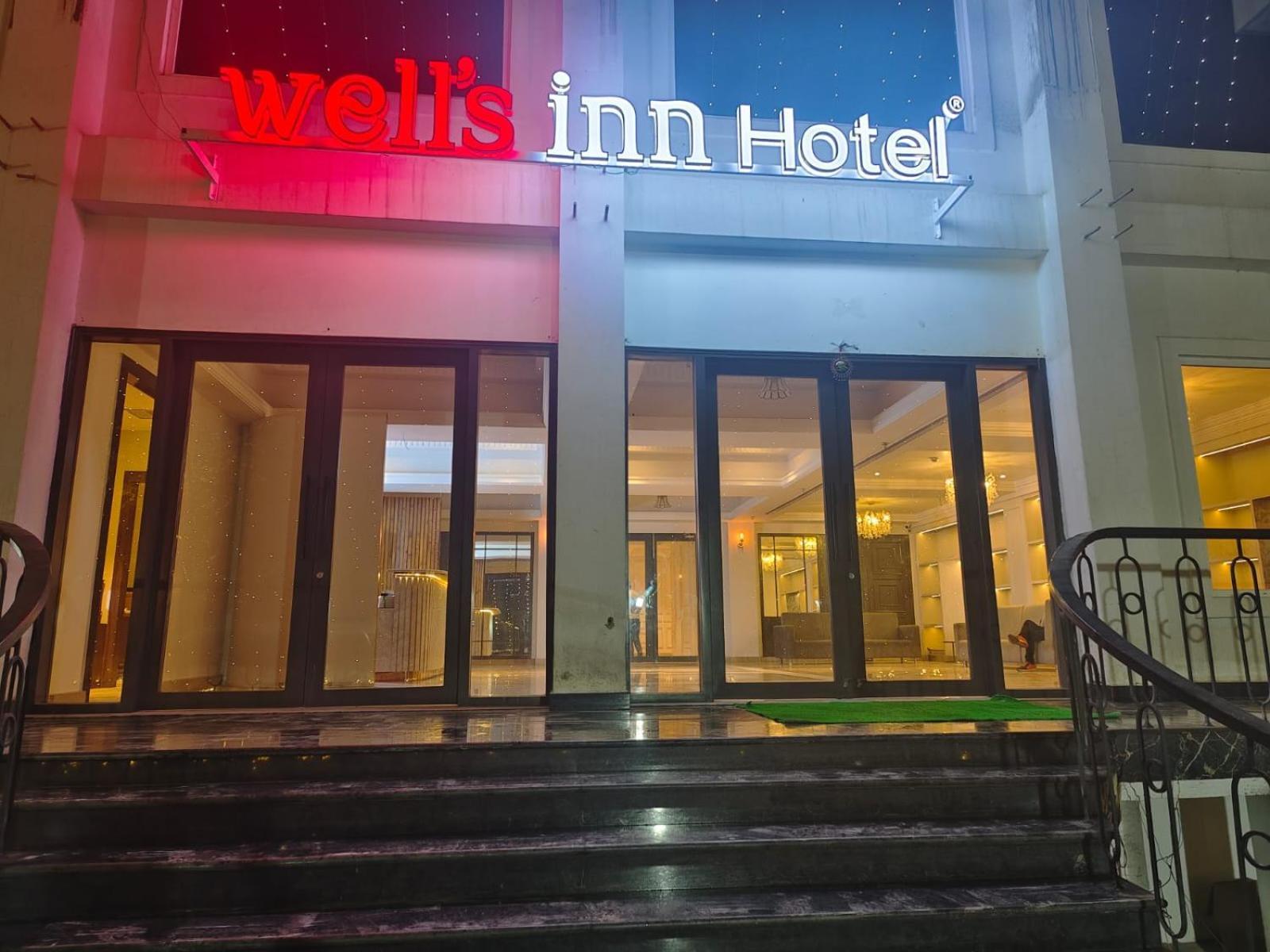 Wells Inn Hotel Варанасі Екстер'єр фото